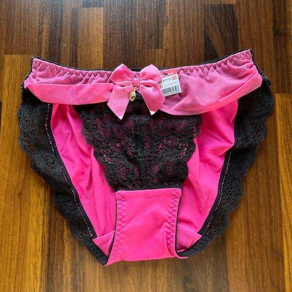 新品 タグ付 未使用 エメフィール aimerfeel ショーツ パンツ