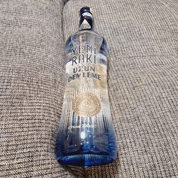 未開封 YENI RAKI 蒸留酒
