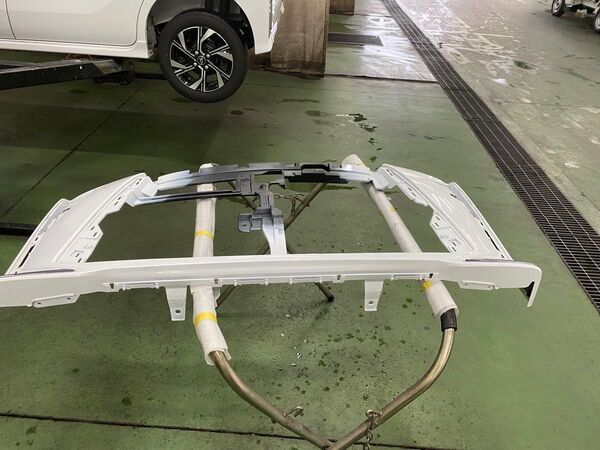 ダイハツ純正 LA650S タント リヤバンパー 品番52119B2G40A0