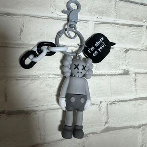 ★新品★KAWS カウズ キーホルダー