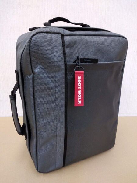 新品未使用 送料込み メンズ レディース ビジネスリュック ビジネスバッグ ショルダーベルト付き 手提げバッグ 書類入れ グレー