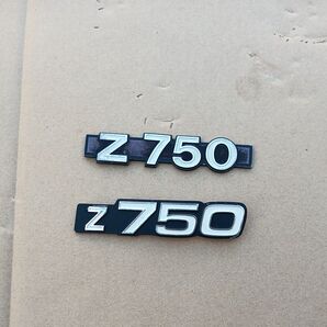 Z750 サイドカバーエンブレム