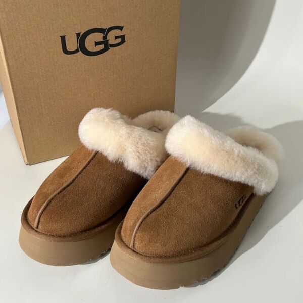 UGG ディスケット ムートン スリッパ