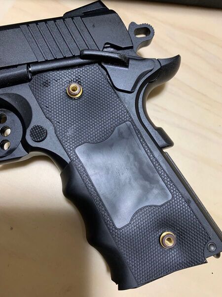 新品 ピアースグリップ ラバー製M1911 ガバメントモデル用 フィンガー