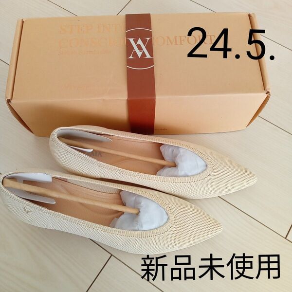 ビバイア vivaia パンプス新品未使用 24.5