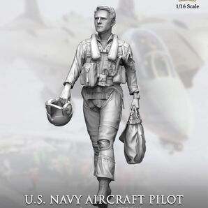 ナッツプラネット1/16 現用 アメリカ海軍 戦闘機パイロット