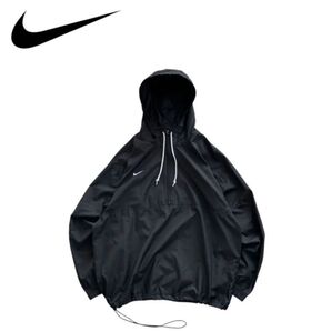 NIKE アノラックパーカー ナイロンジャケット ブラック
