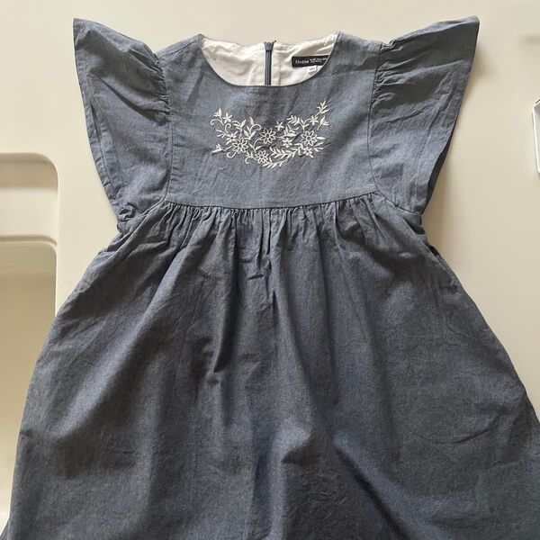 bebe デニムワンピース 刺繍 140cm