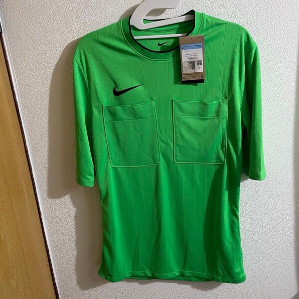 新品 NIKE DRI-FIT レフリー ショートスリーブ ジャージ グリーン 半袖 シャツ Tシャツ ランニング ナイキ