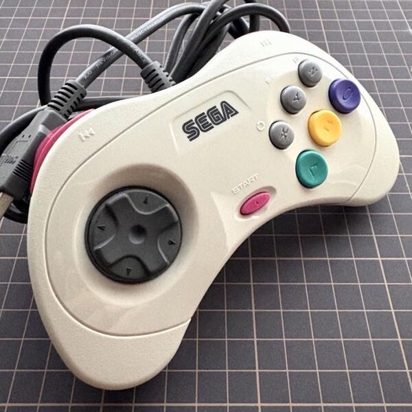 復刻版 SEGA SATURN セガサターン / コントロールパッド コントローラ / ミストグレー ホワイト / USB