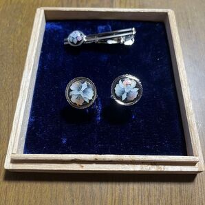 タイムセール!七宝焼 タイピンとカブスボタンのセット
