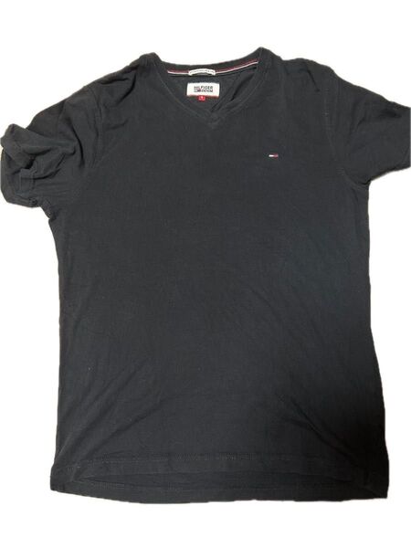 トミー tシャツ 黒 S Vネック ヒルフィガーデニム ワンポイントロゴ 半袖Tシャツ