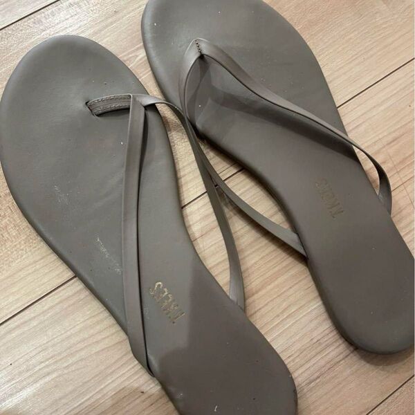 TKEES 39 サンダル
