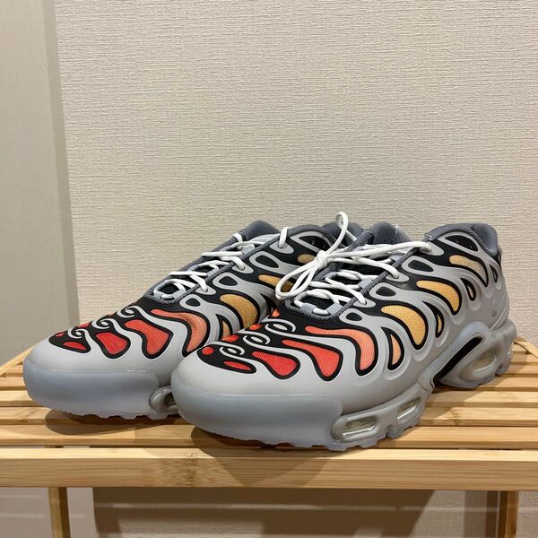 エア マックス プラス ドリフト グレー/レッド/オレンジ スニーカー NIKE AIR