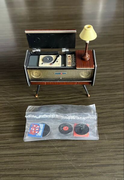 タイムスリップグリコ レコードプレイヤー