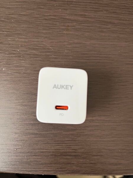 AUKEY USB充電器 PD対応 ホワイト系