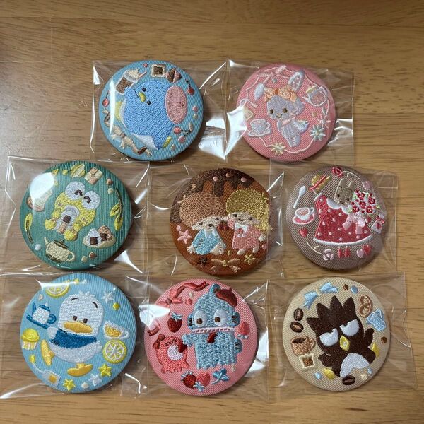 未使用 刺繍缶バッジ サンリオキャラクターズ 缶バッジのみ サンリオ まとめ売り マロンクリーム ハンギョドン ペックル ばつ丸