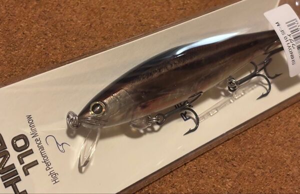 REVONIK SHINDY 110SF/ レヴォニック シンディ110 スローフローティング ウグイ