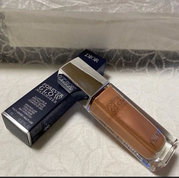 【美品・未使用に近い】DIOR フォーエヴァー グロウ マキシマイザー ピーチー