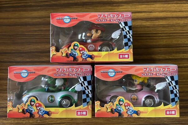 【値下げ】新品 マリオカート プルバックカー マリオ ピーチ姫 ヨッシー