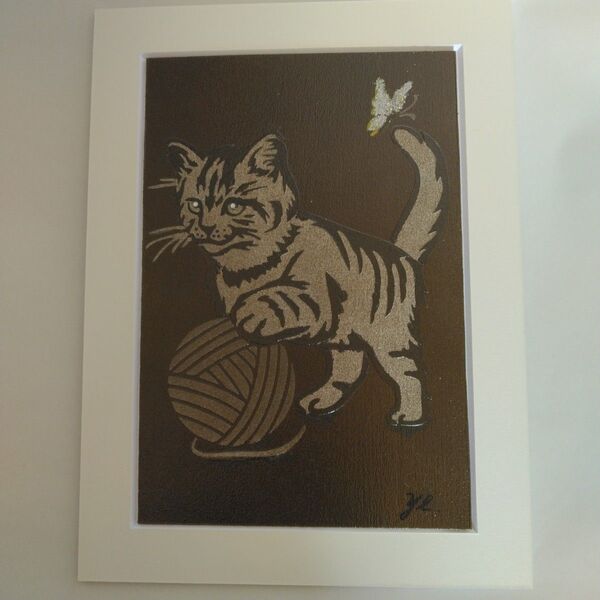 毛糸で遊ぶ猫アート絵画スタンド