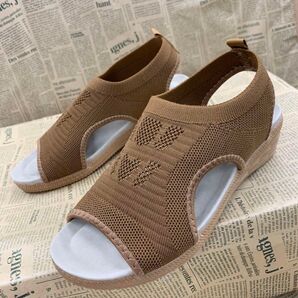 新品★レディース★Sサイズ★ウェッジサンダル 茶色 8360