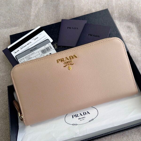 《極美品》 PRADA サフィアーノ 長財布 ピンクベージュ