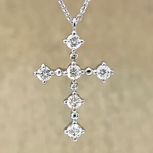 【美品】ヴァンドーム青山 プラチナ ダイヤモンド クロス ネックレス