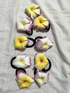 ハワイ購入　フラダンス　ハイビスカス　プルメリアゴム髪飾り　ブレスレット　9個セット