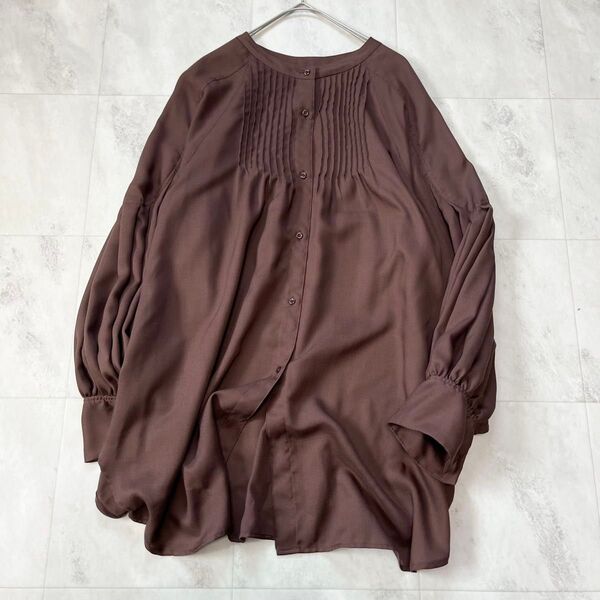 【新品】INDIVI バンドカラータックブラウス ゆったり 長袖