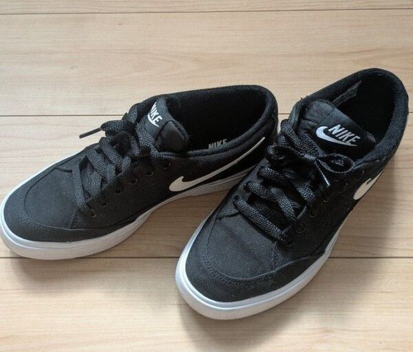 【美品】NIKE キャンバス スニーカー 24.0cm ブラック
