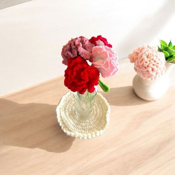 ハンドメイド 枯れない お花 カーネーション 母の日 プレゼント 水やりなし 可愛い あみぐるみ 3本