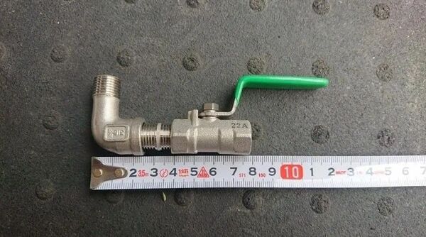 コンプレッサー ドレンバルブ ボール弁に交換 ステンレス 8A 1/4B 水抜き弁 ニップルの長さは25mm、50mm選択可能