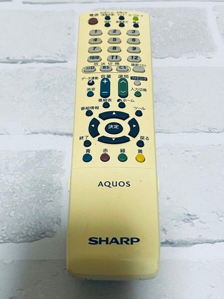 SHARP シャープ AQUOS テレビリモコン GB068WJSB (Tv2527)