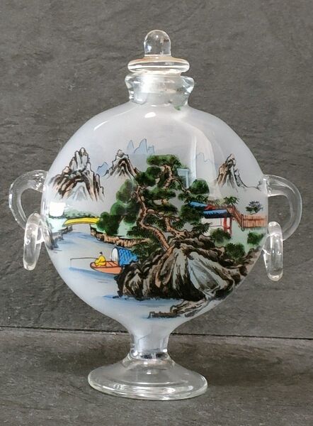 ★期間限定値下【中国工芸】●耳のある鼻煙壷●山水画内絵●ガラス製●