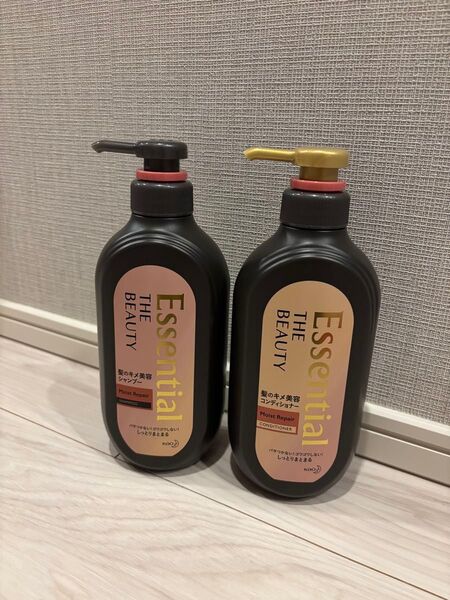 THE ESSENTIAL シャンプー&コンディショナーセット