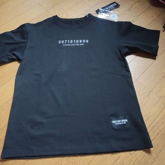 3U71010NOU サウナ=フィンランド Tシャツ Sサイズ 新品 未使用 黒 ブラック