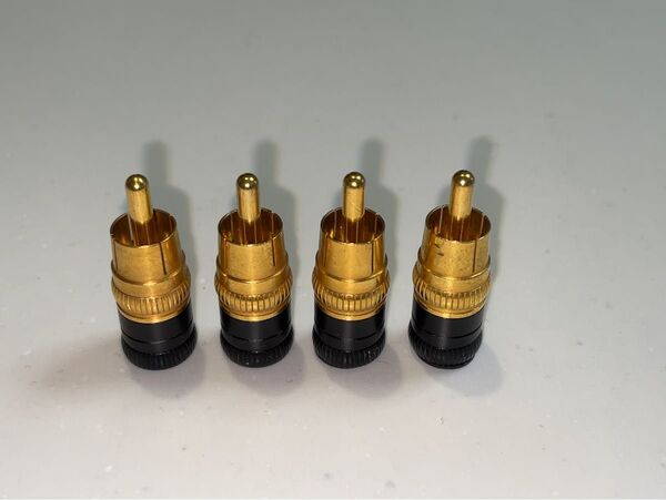 アコースティックリバイブ Acoustic Revive RCA入力端子用ショートピン防振プラグ SIP-8 4個 ①