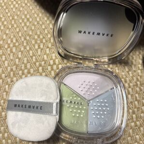 WAKE MAKE フェイスパウダー 毛穴レス くすみ 化粧崩れ