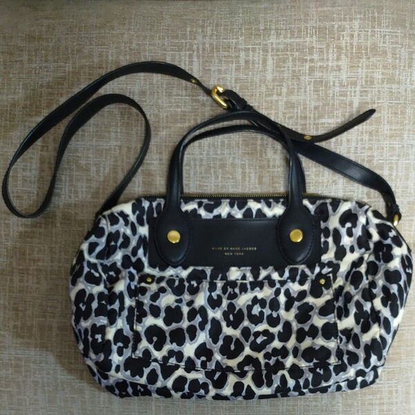 MARC BY MARC JACOBS ショルダーバッグ レオパード柄