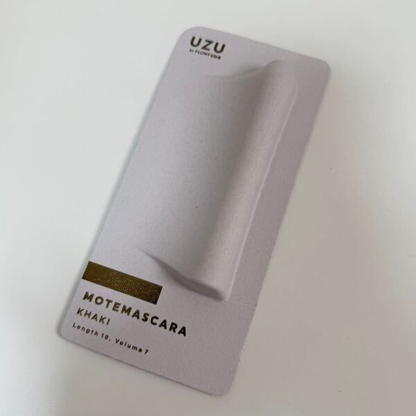 UZU モテマスカラ カーキ