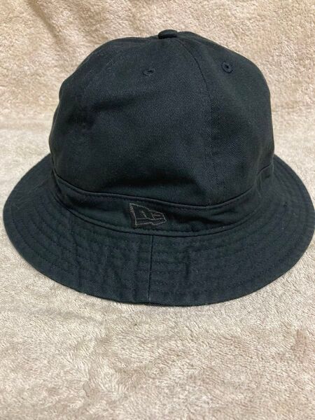 未使用、タグ有り!NEW ERA ハット 黒 M-L