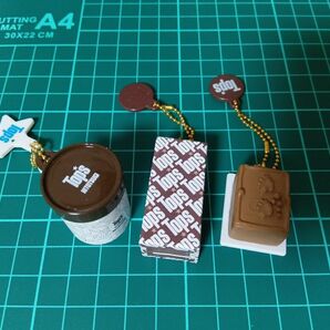 Tops ミニチュアチャーム、Tops ミニチュアチャーム2 ガチャ