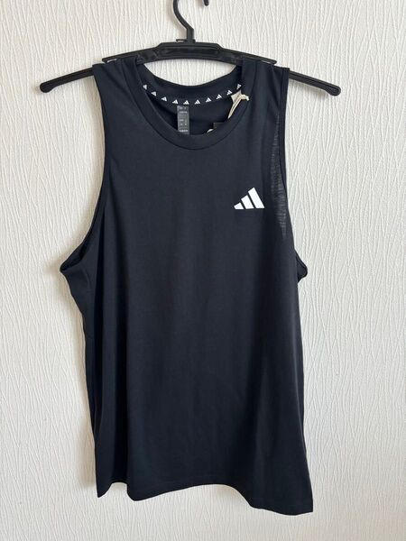 早いもの勝ち!! タンクトップ adidas ブラック 新品未使用です。