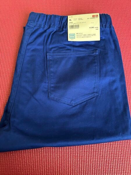 【新品】ユニクロ パンツ