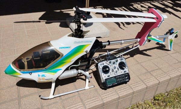 HIROBO スカディ30 ラジコンヘリコプター(価格相談お待ちしています)
