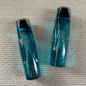 メナード薬用ビューネ160ml 二つ 外箱なし新品未開封 値引き不可
