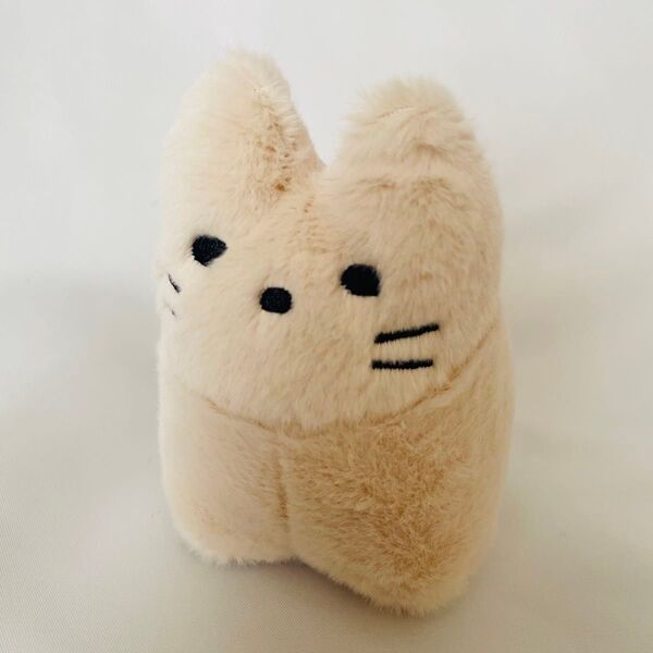ねこプリン 猫プリン ぬいぐるみ マスコット べージュ 11cm 韓国
