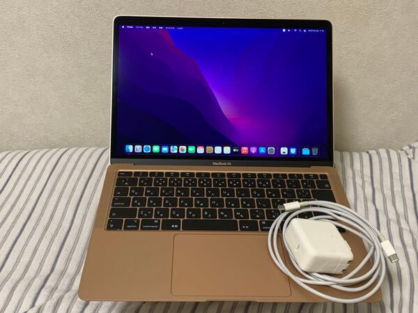 MacBook Air Retina 13インチ 2020 i3 8GB SSD 256GB ゴールド