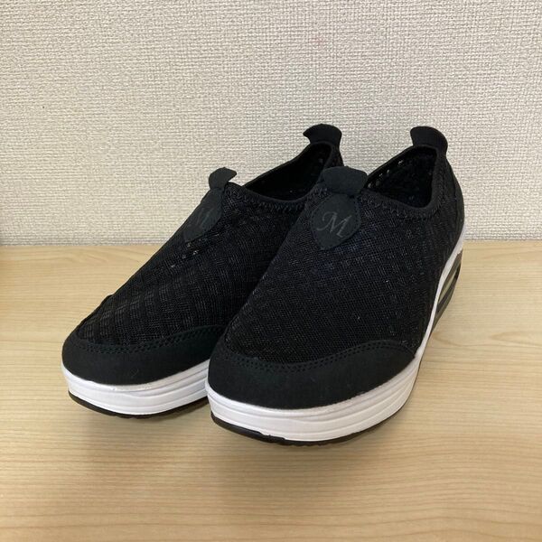 メッシュ スニーカー レディース 黒